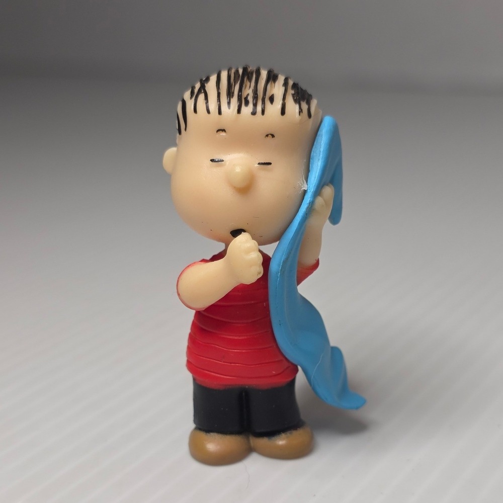 Jakks Peanuts Linus Figure Small Red Good Condition Security Blanket